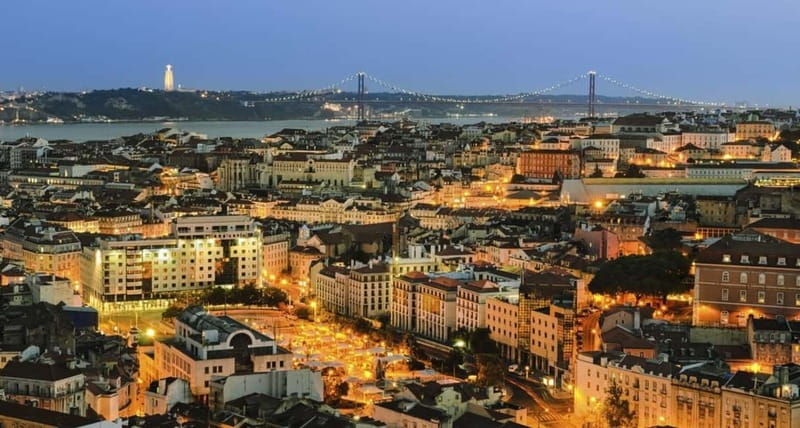Lisbon: Private Night Tour with Fado Dinner Show - Price and Value for Two People in a Private Group