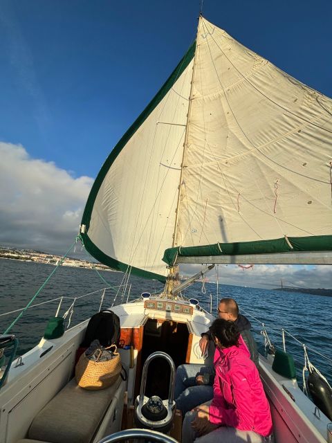 Lisbon: Private Sailing City & Sunset Tour - Commerce Square to Alfama: seeing old Lisbon from below