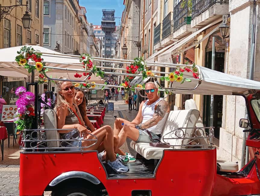 Lisbon: Private Tuk-Tuk Tour of Old Town & Scenic Viewpoints - What the guide experience feels like in real Lisbon time