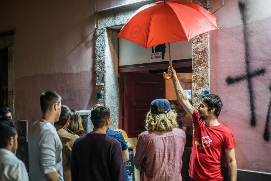 Lisbon: Pub Crawl with Open Bar (Premium Upgrade Available) - Premium Upgrade for €12: what you get for your extra spend
