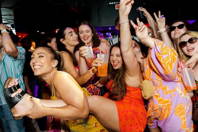 Lisbon: Pub Crawl with Open Bar, Shots & VIP Club Entry - Starting near Praça Luís de Camões, then rolling into Bairro Alto