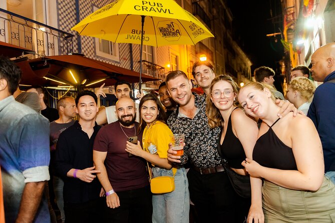 Lisbon: Pub Crawl with Open Bar, Shots & VIP Club Entry - Why the guide experience can make or break your night