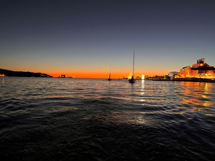 Lisbon: Sailboat Sunset Tour with a Drink - Sunset sail value: why Lisbon from the Tagus wins