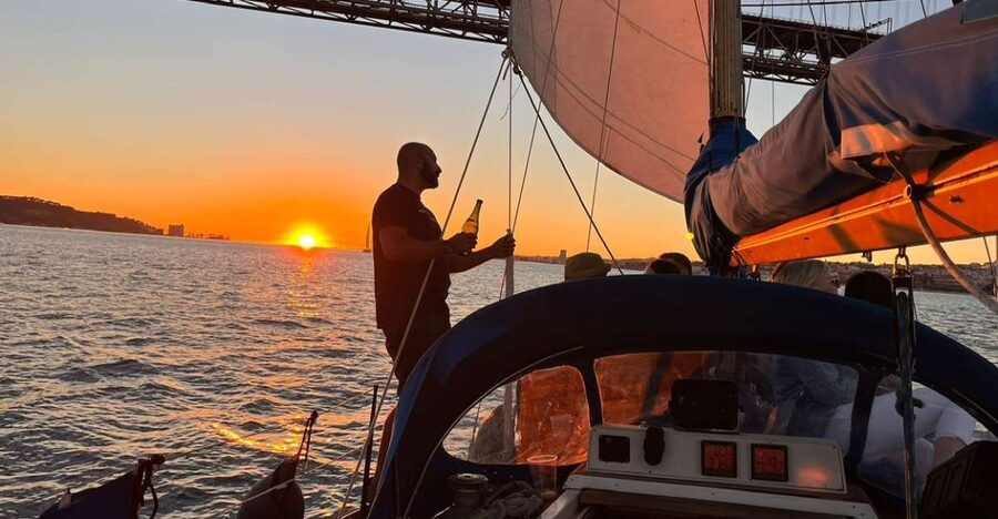 Lisbon: Sailboat Sunset Tour with a Drink - Stop-by-stop: what you will see and why it matters