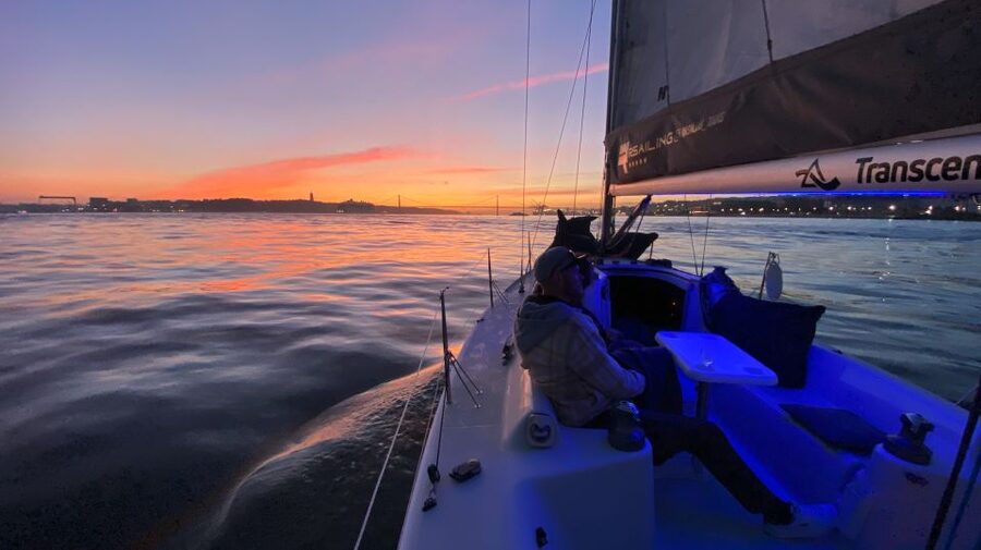Lisbon: Sailboat Tour w/ Local Guide and Open Bar Green Wine - Discoveries and Belém Tower: two stops that are quick but meaningful