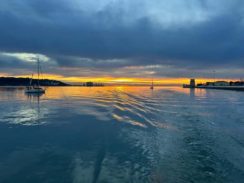 Lisbon: Sailing Boat Tour with Drinks & Pastel de Nata - Boarding at BLUE SKIPPER in Alcântara, Then Let the River Take Over