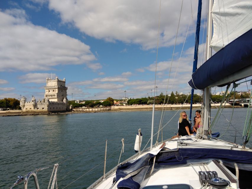 Lisbon: Sailing Tour with Wine and Snacks - Alfama from the river: a different Lisbon mood