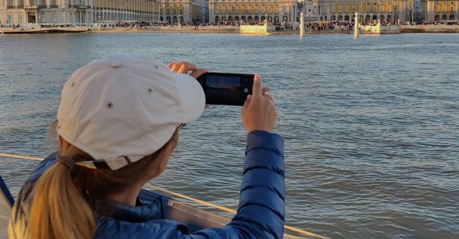 Lisbon: Scenic Day & Sunset Boat Tour with a Drink - The Educar à Vela Cause Adds Real Meaning