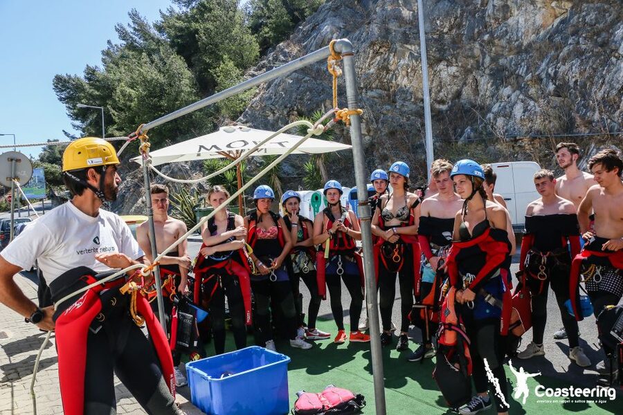 Lisbon: Sesimbra/Arrábida Natural Park Coasteering Adventure - The boat ride back to Sesimbra, your reward moment