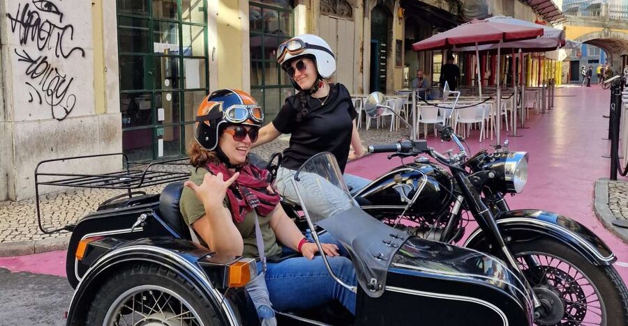 Lisbon: Sidecar Tour - Riding through Lisbon streets: what you actually experience