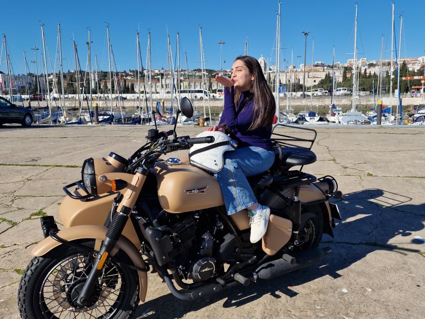 Lisbon: Sidecar Tour - Your guide makes or breaks it: how to get the most from the narration