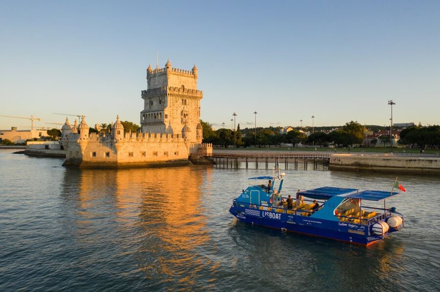 Lisbon: Sightseeing Boat Tour with Hop-On Hop-Off Option - Belém Tower, Discoveries Monuments, and the River View of Cristo Rei