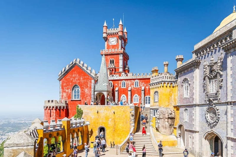 Lisbon: Sintra Cascais & Pena Palace Small Group Tour - Cascais: bay walk, lunch rhythm, and shopping time