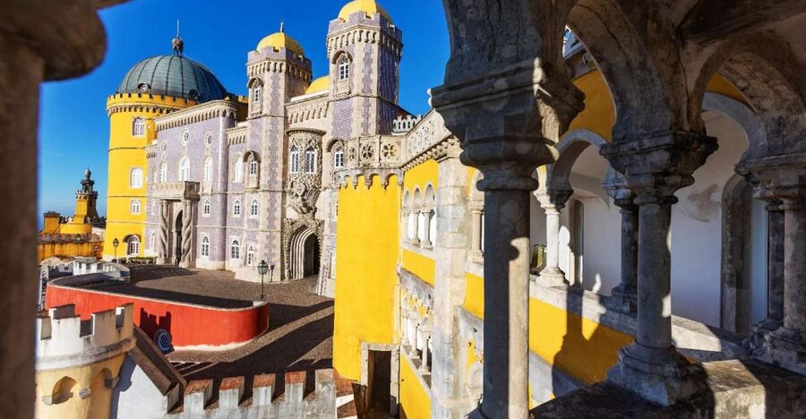Lisbon: Sintra Half-Day Private Tour with Pena Palace - Pickup, drop-off, and the private-driver advantage