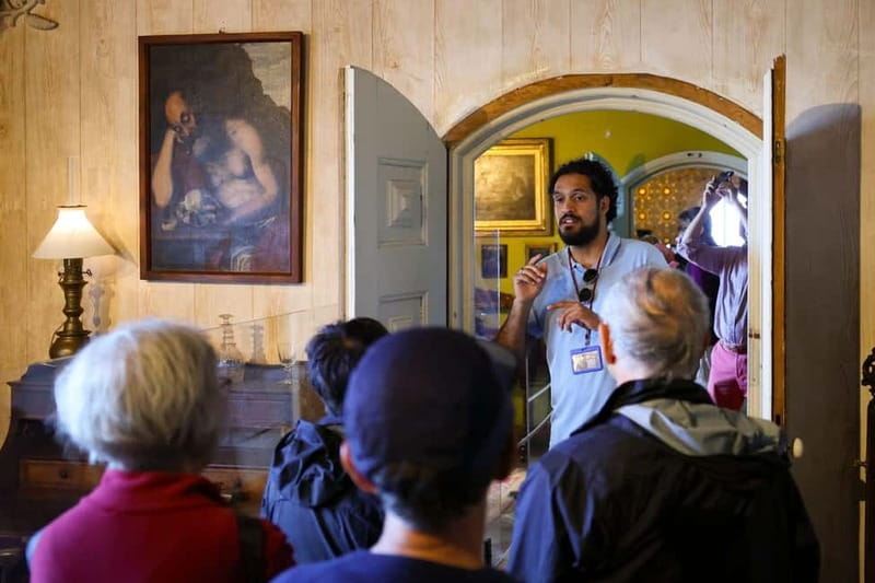 Lisbon: Sintra, Pena, Cascais & Cabo Day Tour With Tickets - Sintra Historic Center: Lunch Time and Real Wandering