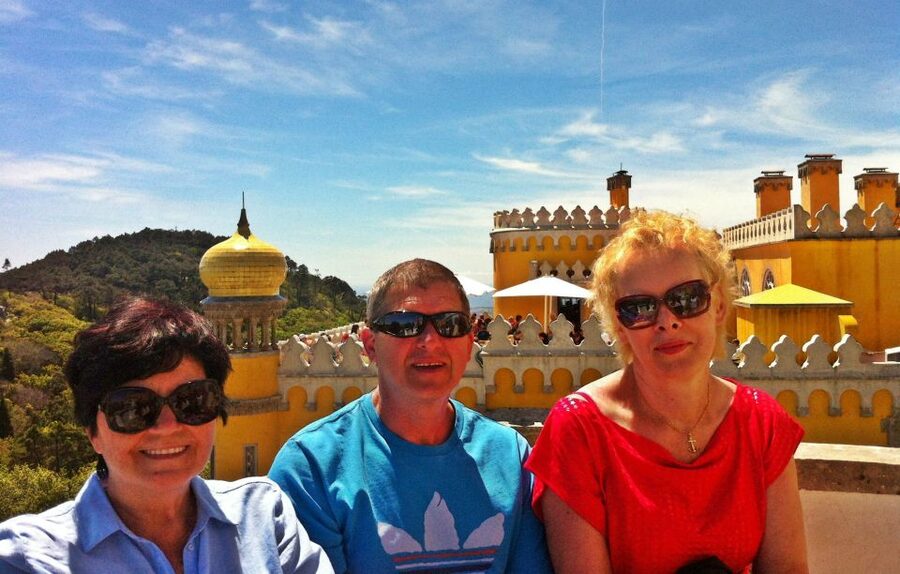Lisbon: Sintra & Pena Palace Half-Day Tour with Hotel Pickup - Key highlights to know before you go