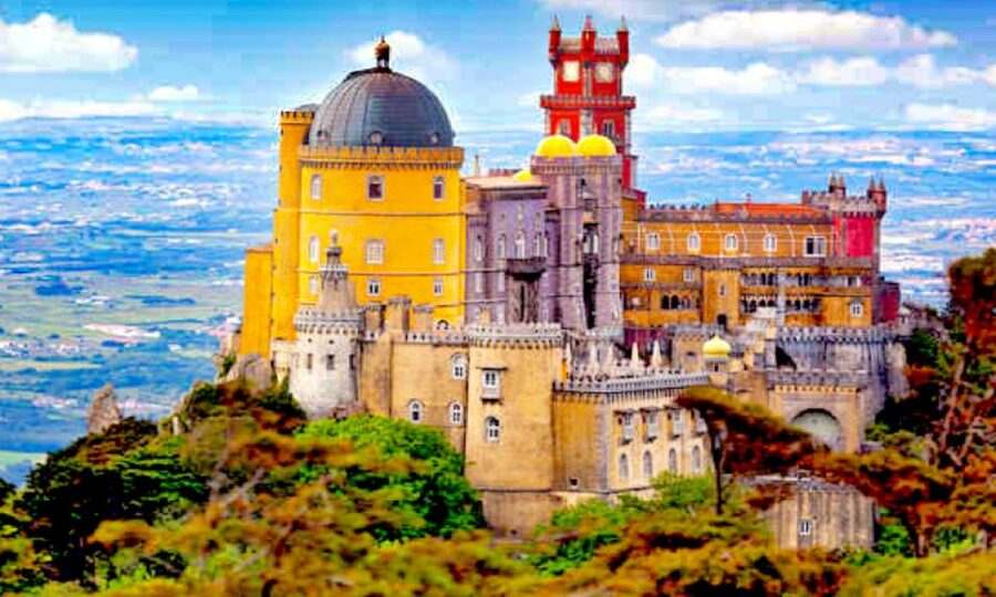 Lisbon: Sintra, Pena Palace, Quinta Regaleira, Cascais Tour - Pena Palace Gardens and Palace: The Big View Payoff