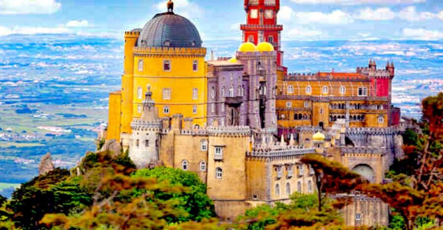 Lisbon: Sintra, Pena Palace, Quinta Regaleira, Cascais Tour - A Quick Look at Sintra National Palace: Good Contrast, Short Time