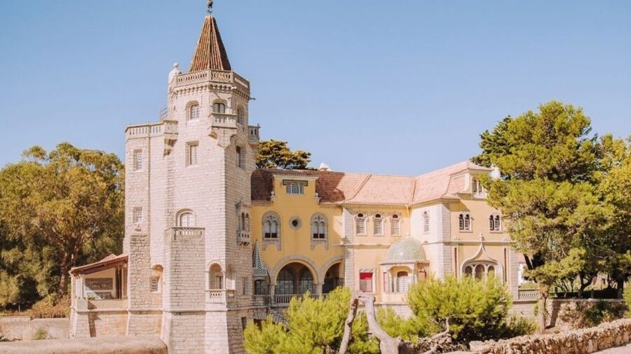 Lisbon: Sintra w/ Pena Palace, Cascais, Cabo Roca & Azenhas - Price and value: what $85 buys you in real terms