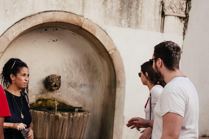 Lisbon Small-Group Food Tour with 18 Tastings in Alfama District - Portas do Sol viewpoint break: where the photos make sense