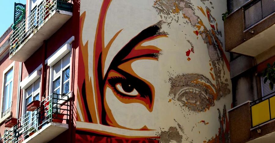 Lisbon: Street Art and Historical Walking Tour - Key points to know before you go