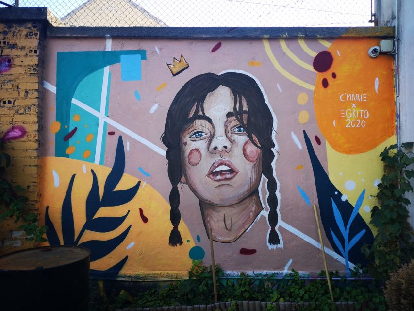 Lisbon: Street Art Tuk Tuk Tour - Why a tuk tuk street art tour makes sense in Lisbon