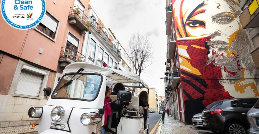 Lisbon: Street Art TukTuk Tour - Street Art, Old Stones, and an Electric Tuk Tuk Ride