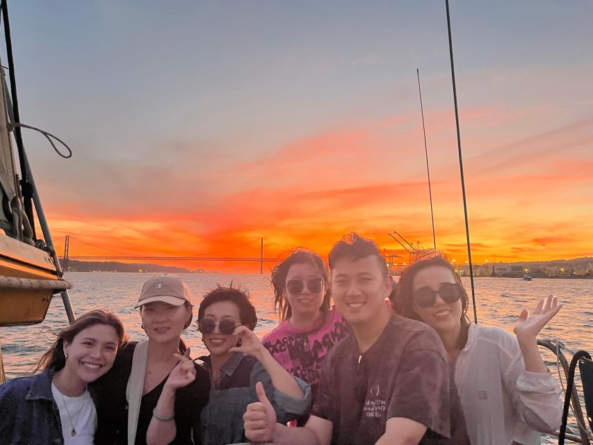 Lisbon: Sunset Boat Tour with a drink - Price and Value: What $41 Gets You in 2 Hours