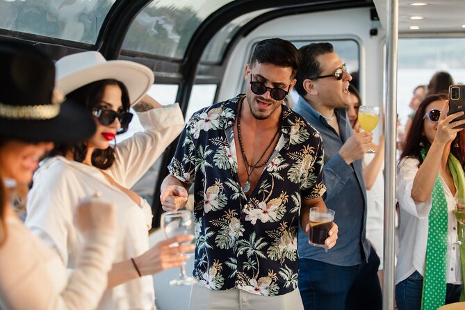 Lisbon: Sunset DJ & Porto Tonic Premium Boat Experience - Why this Lisbon sunset DJ cruise works, even as a sightseeing plan