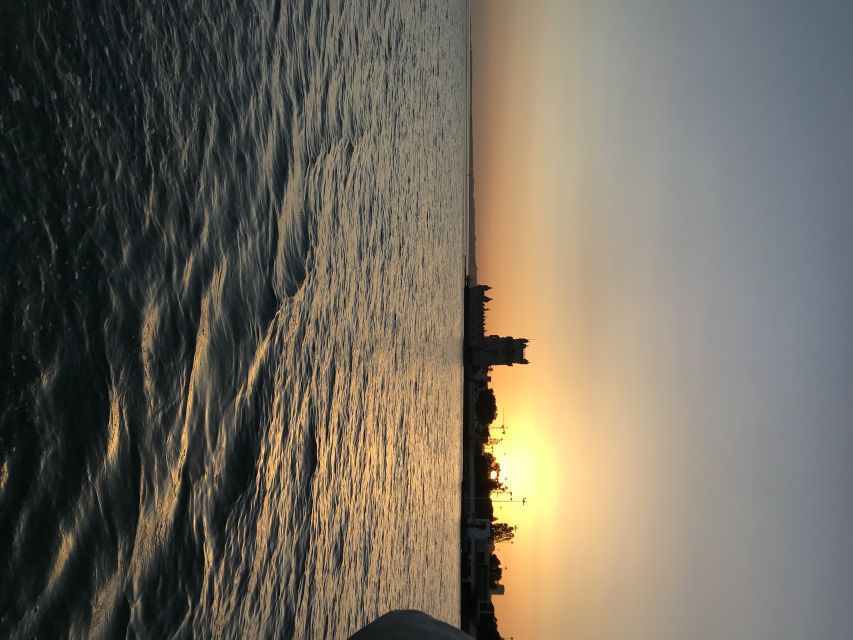 Lisbon Sunset Sailing – Small Group (max 10) Wine & History - The wine pairing, what’s included and how to enjoy it