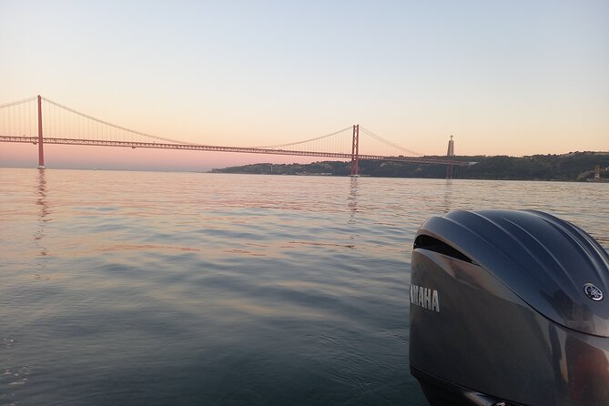 Lisbon: Sunset SpeedBoat Tour - The speedboat experience: what the RIB ride feels like