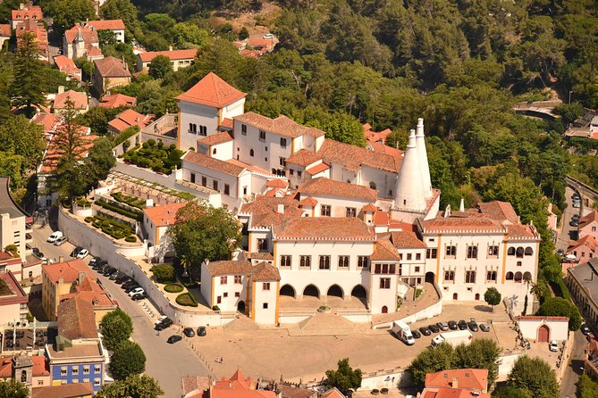Lisbon Super Saver: 2-Day Sintra, Cascais, Fatima, Nazare and Obidos Small-Group Day Trips - Day 2: Fátima, Batalha, Nazaré, and Óbidos all in one arc