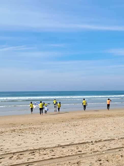 Lisbon: Surfing Lesson on Costa de Caparica Beach - What to bring (and what to wear) for a smoother lesson