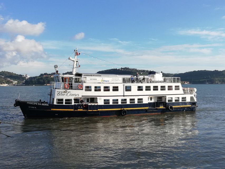 Lisbon: Tagus River Cruise with Welcome Drink - Key things I’d bet on