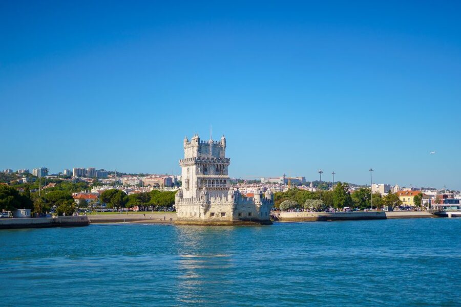 Lisbon: Tagus River Cruise with Welcome Drink - Why this Tagus River cruise feels like Lisbon’s easiest win