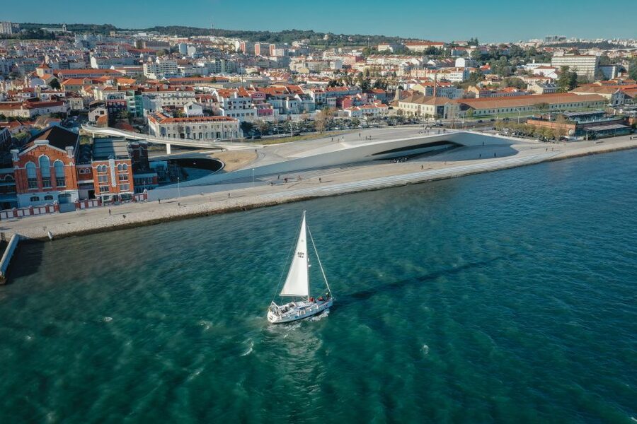 Lisbon: Tagus River Sailboat Tour - What You See on the Tagus: Belém, Cristo Rei, Commerce Square