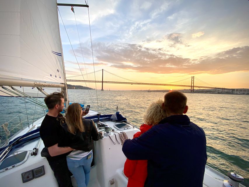 Lisbon: Tagus River Sunset Cruise with Drinks - Cacilhas, Christ the King, and how the river changes your perspective