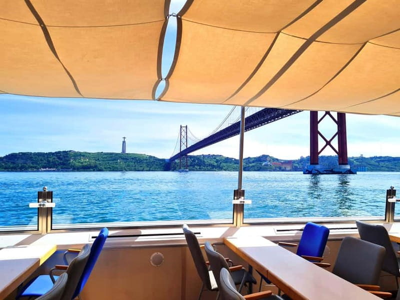 Lisbon: Tejo River Sightseeing Cruise - Key Points at a Glance