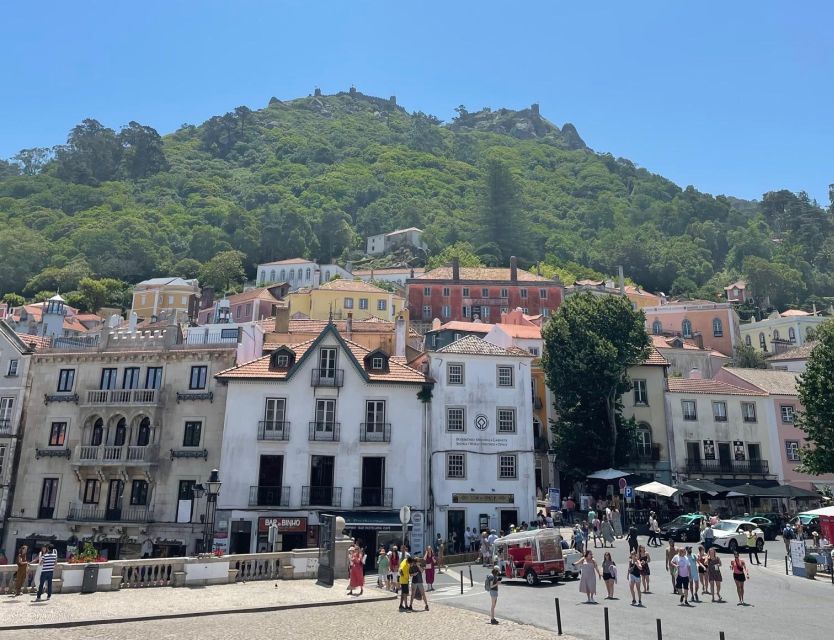 Lisbon: Tour to Sintra, Cabo da Roca and Cascais - FAQ