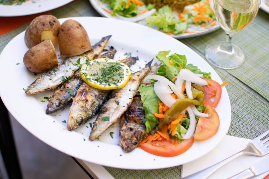 Lisbon Traditional Portuguese Food and Sightseeing Tour - Key things you’ll enjoy on this Lisbon food tour