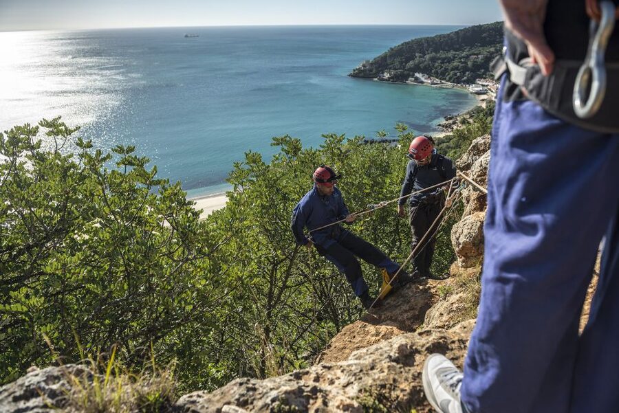 Lisbon: Via Ferrata Setubal's Arrábida Natural Park - Via ferrata + abseiling: what you will actually do on the rock