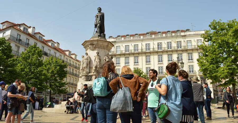 Lisbon: Walking Tour in the Center (Max 12 Participants) - Why This Center Walk Clicks: Baixa to Alfama in 3.5 Hours