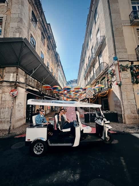 Lisbon with Tukxi: From East to West Private Tour by Tuk Tuk - São Vicente de Fora and Santa Engrácia: Historic Stops Without the Time Sink