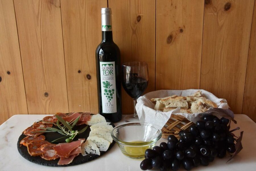 Loulé: Quinta da Tôr Winery Guided Tour and Wine Tasting - Price and value: why $21 for 2 hours can make sense