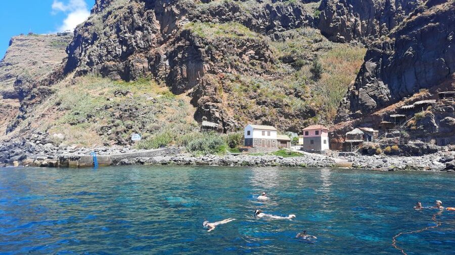 Madeira: Boat Trip with Lunch, Drinks, and Hotel Transfer - How Long It Really Takes: A 5-Hour Day That Feels Complete