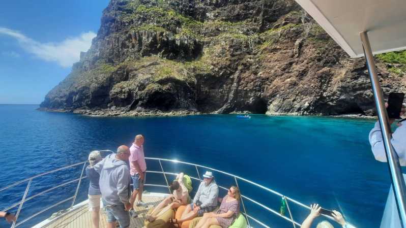 Madeira: Boat Trip with Lunch, Drinks, and Hotel Transfer - Life On Deck: Seating, Crew Attention, and Feeling Safe at Sea