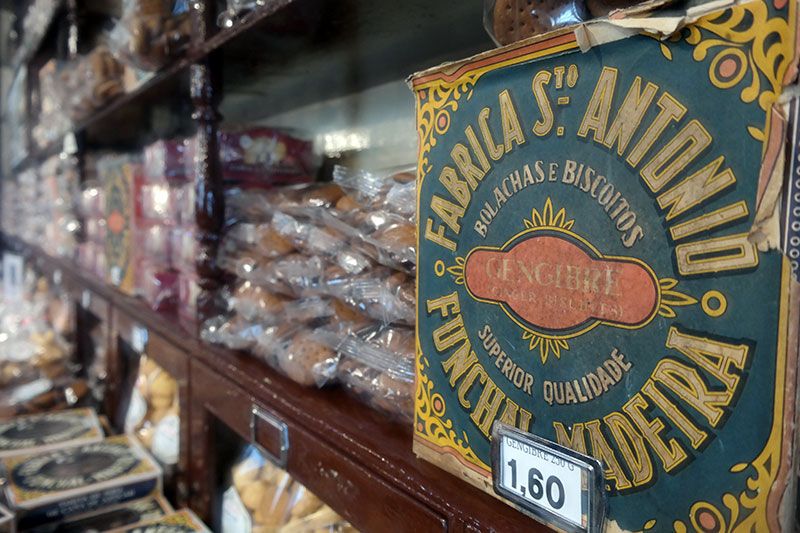Madeira: Food and Wine Walking Tour in Funchal - Your guide makes the difference, and the group stays friendly