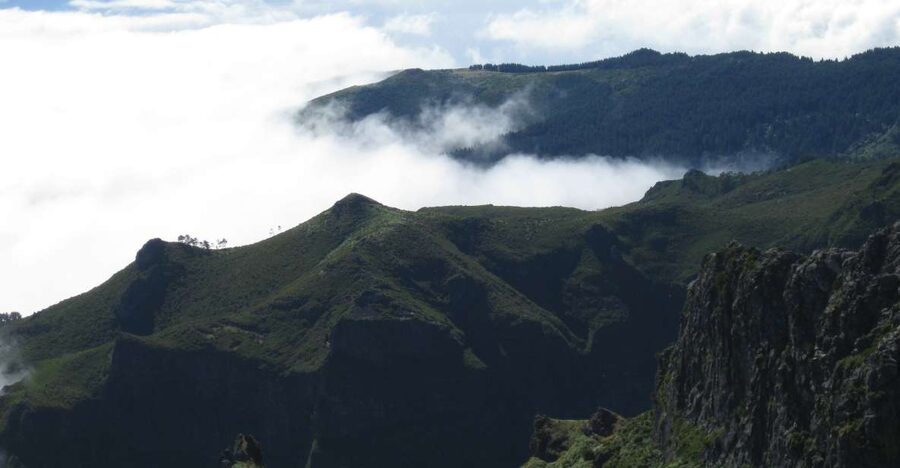 Madeira: Full-Day Pico Ruivo / Achada do Teixeira Walk - Pico Ruivo and Achada do Teixeira: what kind of hike this really is