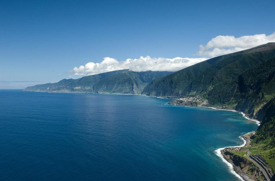 Madeira: Full-Day Porto Moniz Jeep Tour - Food, timing, and what to bring for a comfortable day