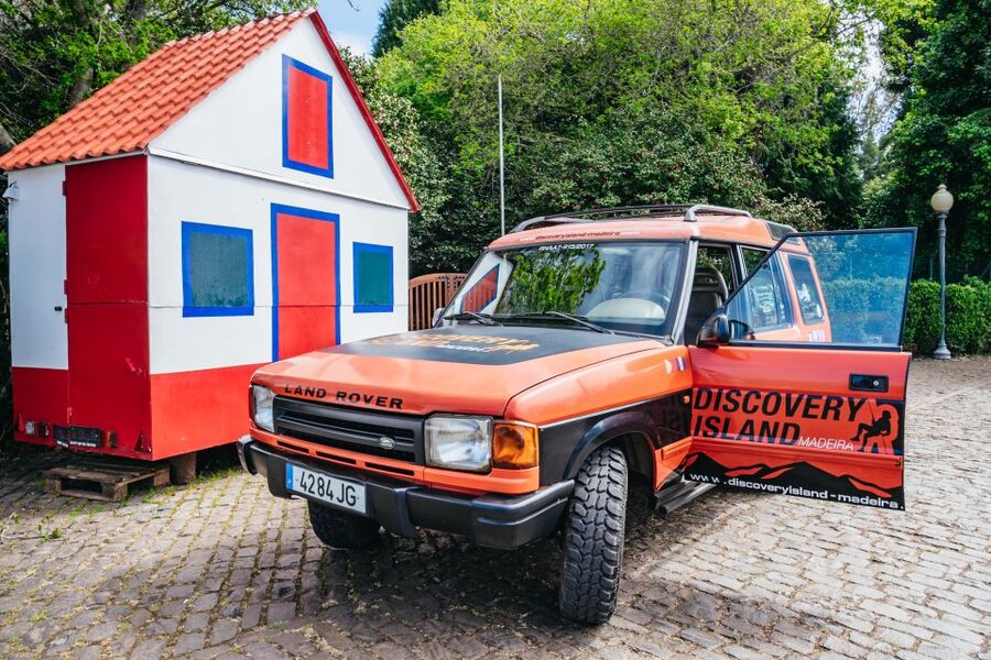 Madeira: Half-Day Pico Areeiro Jeep Tour - Portela viewpoint and the north coast: the camera will get a workout